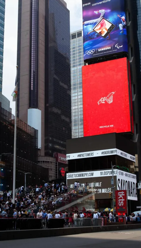 OOH Billboard 